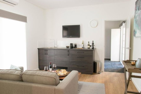 A Coonawarra Experience - Accommodation Whitsundays 3