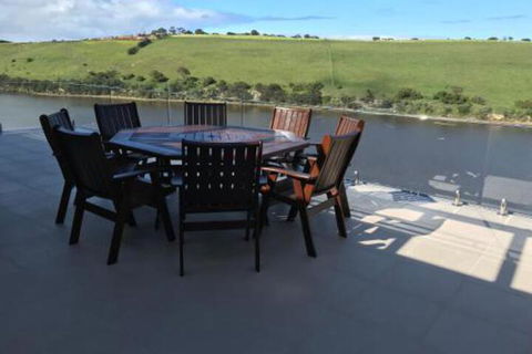 Riverview Heights - Accommodation Whitsundays 5