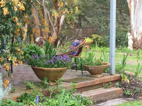 Aashay B & B - Accommodation Whitsundays 1