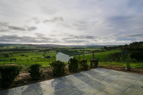 Leichhardt Cottages - Accommodation Whitsundays 3