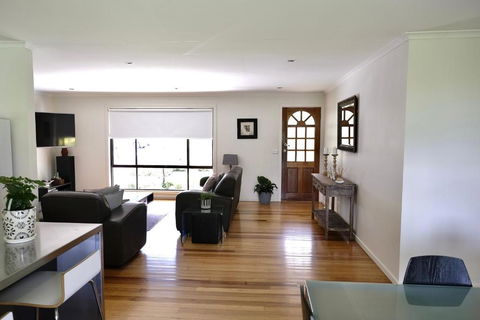 Belford House - Accommodation Whitsundays 4