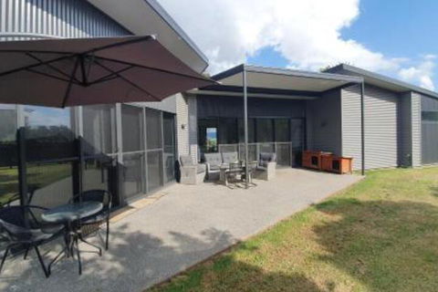 Hoof & Hound Country Escape - Accommodation Whitsundays 0