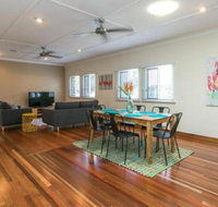 Charming Home by The Sea - Accommodation Whitsundays