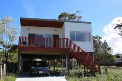 Angasi Apartment On Highcrest - Accommodation Whitsundays 2