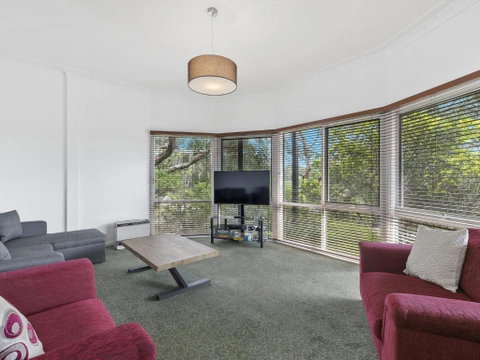 NICHE On NOBLE Ever Changing Vista - Accommodation Whitsundays 1