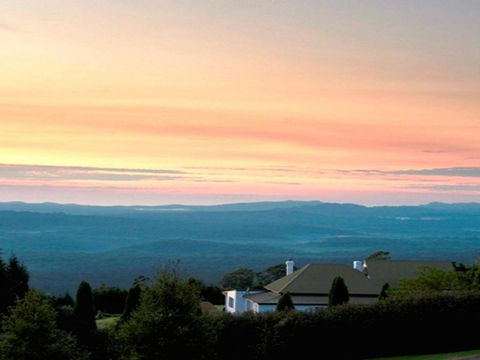 Cloudhill Magnificent Rural Views To Sydney - Accommodation Whitsundays 1