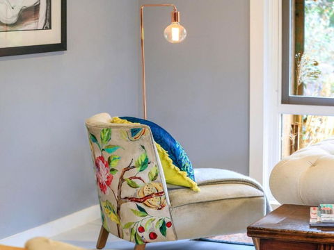 Lovett Quirky Stylish With A Bush Backdrop - Accommodation Whitsundays 1