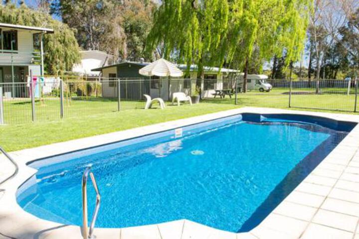 Mount Gambier SA Accommodation Whitsundays