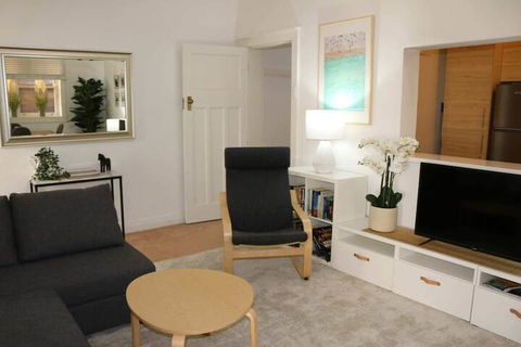 Luxury Double Bay Unit 3 Min To Harbour Pool - Accommodation Whitsundays 6