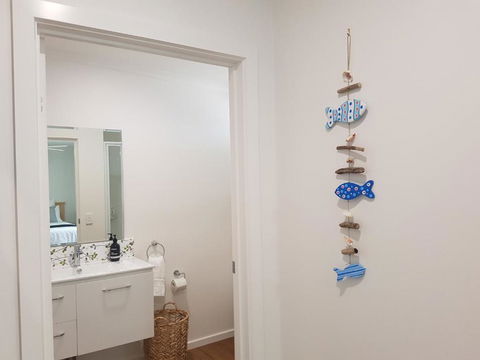 Fish Creek Alkira Accommodation - Accommodation Whitsundays 4