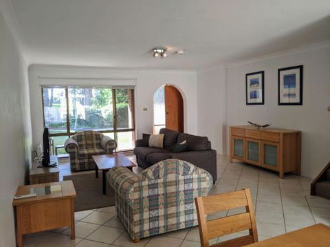 DAVIES STREET 3 / 14 MOLLYMOOK - Accommodation Whitsundays 4