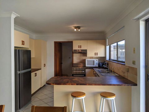 DAVIES STREET 3 / 14 MOLLYMOOK - Accommodation Whitsundays 5