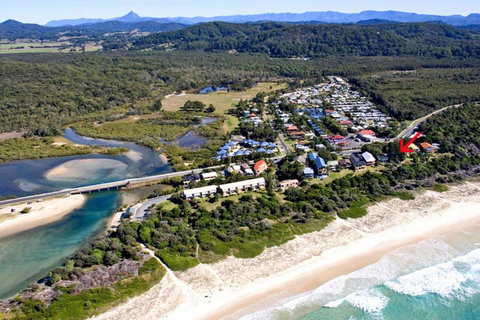 Absolute Beachfront At Hastings - Accommodation Whitsundays 6
