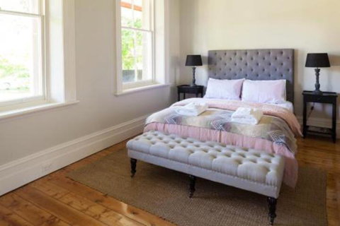 The Manse On Ebden - Accommodation Whitsundays 6