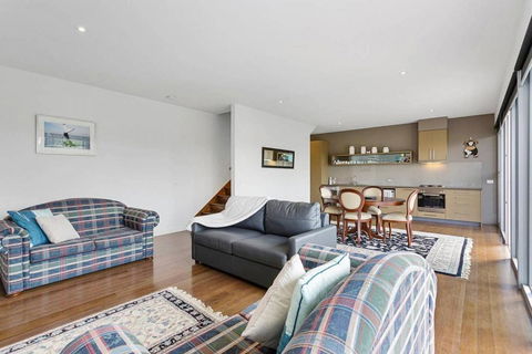 DREW Golfers Delight Close To St. Andrews Beach - Accommodation Whitsundays 3