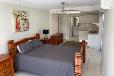 Top Tier Dog Friendly Holiday Home - Accommodation Whitsundays 1