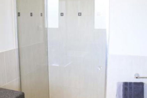 Top Tier Dog Friendly Holiday Home - Accommodation Whitsundays 3