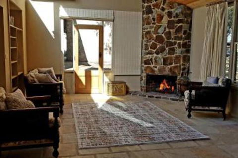 Olinda Yarra Cottage - Accommodation Whitsundays 0