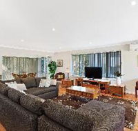3 Bedroom House Bay Serene 15 Mistral Close - Accommodation Whitsundays