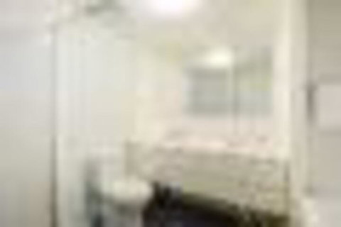 TWIG CBD Water Views - Accommodation Whitsundays 5