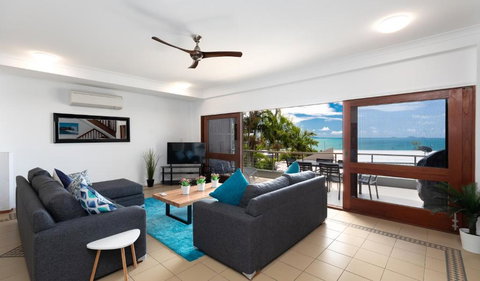 Absolute Airlie Central Airlie Beach - Accommodation Whitsundays 4