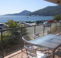 3 Bedroom House Shoal Bay Palm Beach - Accommodation Whitsundays