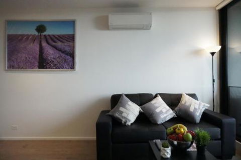 Auzzie Apartments Docklands Melbourne - Accommodation Whitsundays 4