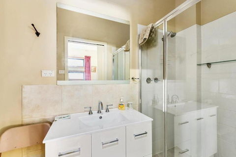 Evergreen - Accommodation Whitsundays 5