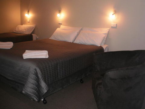 King Street Apartments - Accommodation Whitsundays 4