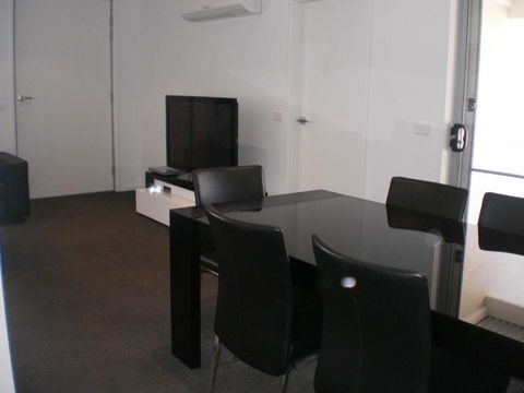 King Street Apartments - Accommodation Whitsundays 6