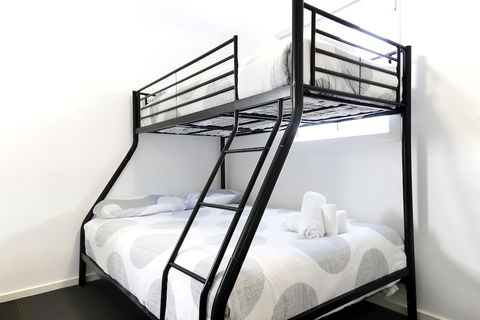 Apartments 521 - Accommodation Whitsundays 3