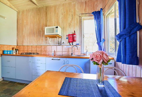 Rose Cottage - Accommodation Whitsundays 3