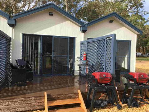 Coonawarra Cabins Unit B - Accommodation Whitsundays 5