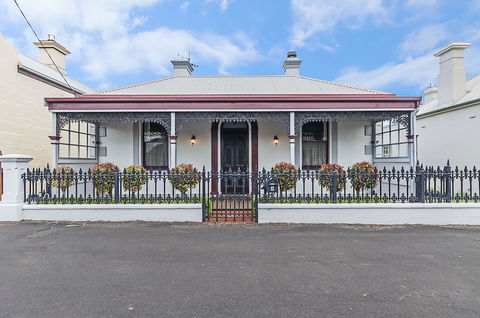 Dunraven On Banyan - Accommodation Whitsundays 0