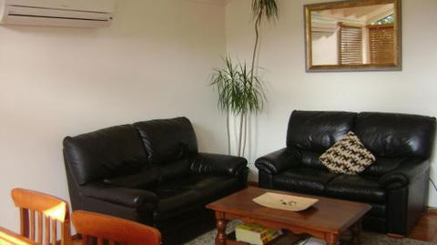 Accommodation Sydney North Forestville 4 Bedroom 2 Bathroom House - Accommodation Whitsundays 1