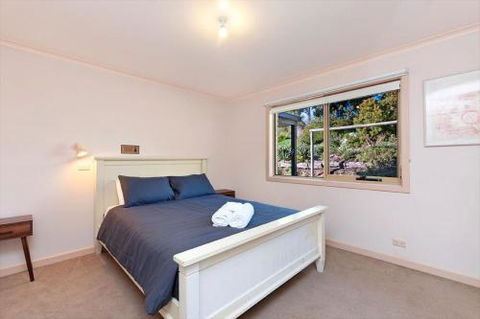 Nevertire - Accommodation Whitsundays 6