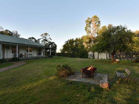 Tabitha Hill Homestead - Accommodation Whitsundays 1