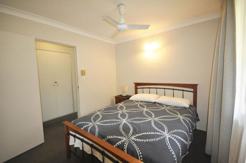 Dolphin View On South Esplanade - Accommodation Whitsundays 1