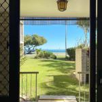 Dolphin View On South Esplanade - Accommodation Whitsundays 0