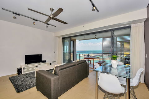 Darwin Waterfront Short Stay Apartments - Accommodation Whitsundays 3