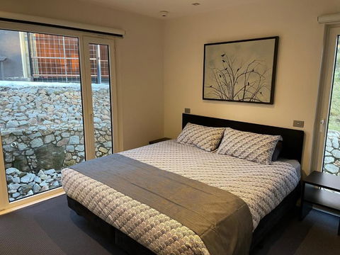 Ropers Apartments - Accommodation Whitsundays 3