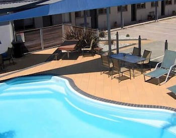 Portarlington Beach Motel - Accommodation Whitsundays 2