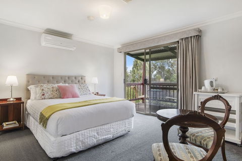 Shambhala Guesthouse - Accommodation Whitsundays 6