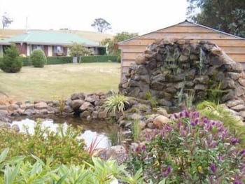Kentish Hills Retreat - Accommodation Whitsundays 0
