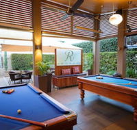 O'Shea's Royal Hotel - Accommodation Whitsundays