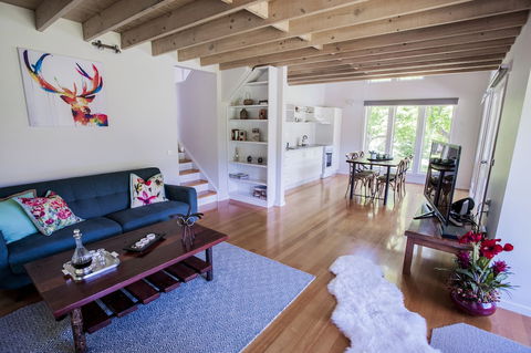 Abby's Cottages - Accommodation Whitsundays 3