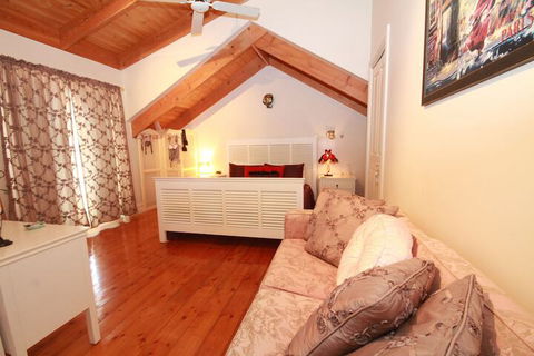 Pelican Sands Bed & Breakfast - Accommodation Whitsundays 7