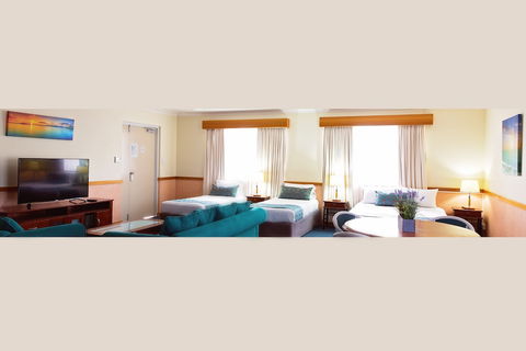 White Lace Motor Inn - Accommodation Whitsundays 3