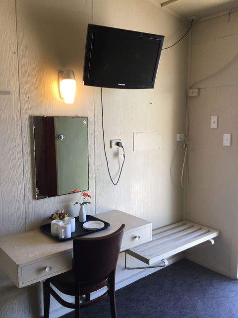 Kooyong Hotel - Accommodation Whitsundays 4