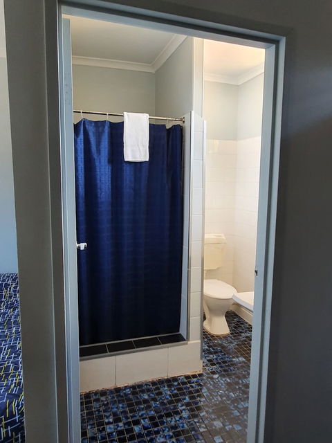 Kooyong Hotel - Accommodation Whitsundays 1